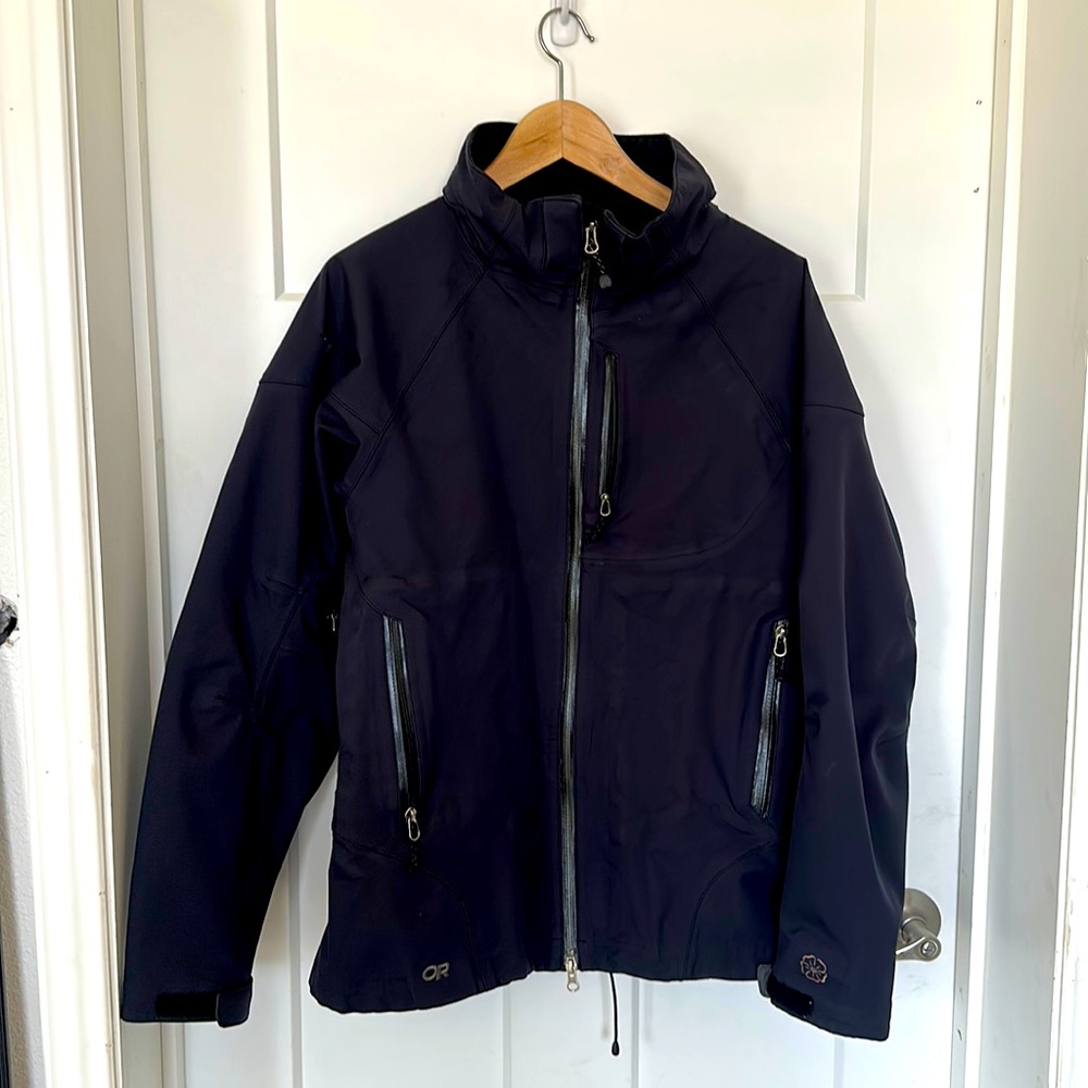 Outdoor Research Woman’s Size Large stretch raincoat